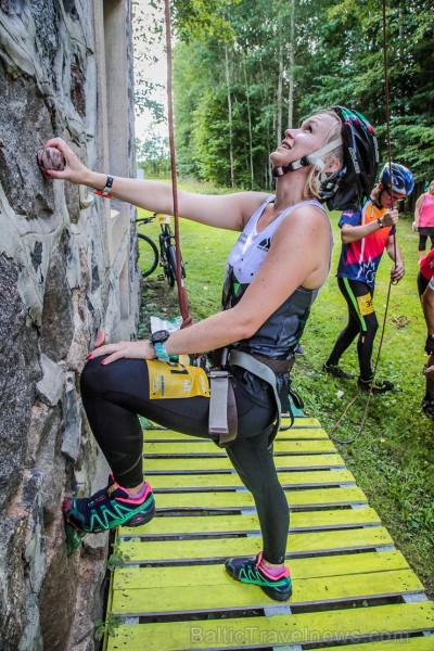 Orientēšanās entuzaisti, sportisti, ģimenes, bērni, jaunieši un aktīvi cilvēki pulcējās vienā no Vidzemes skaistākajām pilsētām – Valmierā, lai baudīt Orientēšanās entuzaisti, sportisti, ģimenes, bērni, jaunieši un aktīvi cilvēki pulcējās vienā no Vidzemes skaistākajām pilsētām – Valmierā, lai baudīt 263117