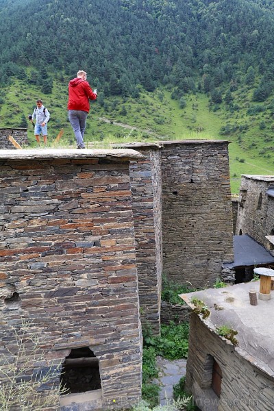 Travelnews.lv iepazīst UNESCO Pasaules mantojuma kandidātu - Šatili viduslaiku cietoksni. Atbalsta: Georgia.Travel Travelnews.lv iepazīst UNESCO Pasaules mantojuma kandidātu - Šatili viduslaiku cietoksni. Atbalsta: Georgia.Travel 263225