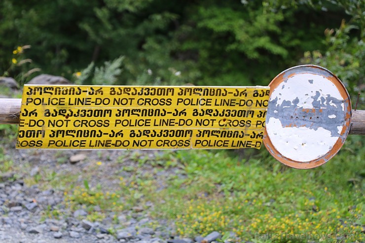 Travelnews.lv iepazīst vietu, kur cilvēki Gruzijā, senatnē saslimstot ar mēri, aiziet no ciema nomirt vientuļā vietā - Anatori Travelnews.lv iepazīst vietu, kur cilvēki Gruzijā, senatnē saslimstot ar mēri, aiziet no ciema nomirt vientuļā vietā - Anatori 263430