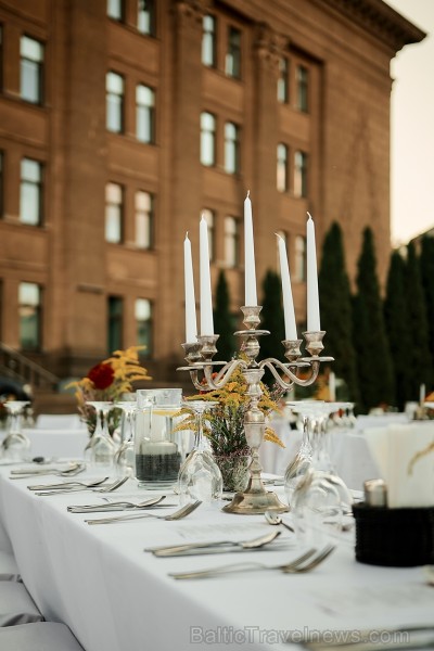 Viesnīcas Park Hotel Latgola restorāna PLAZA komanda 22.08.2019 rīkoja ekskluzīvas vakariņas neparastā vietā - Daugavpils Universitātes skvērā Viesnīcas Park Hotel Latgola restorāna PLAZA komanda 22.08.2019 rīkoja ekskluzīvas vakariņas neparastā vietā - Daugavpils Universitātes skvērā 263705