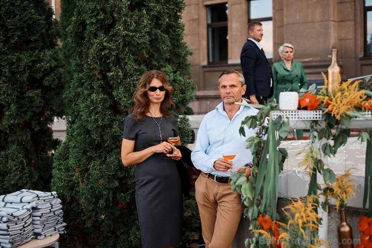 Viesnīcas Park Hotel Latgola restorāna PLAZA komanda 22.08.2019 rīkoja ekskluzīvas vakariņas neparastā vietā - Daugavpils Universitātes skvērā Viesnīcas Park Hotel Latgola restorāna PLAZA komanda 22.08.2019 rīkoja ekskluzīvas vakariņas neparastā vietā - Daugavpils Universitātes skvērā 263708