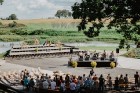 Zem augusta debesīm Neikenkalna dabas koncertzālē skan koncerts dzīvībai