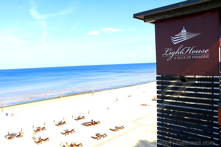 Jūrmala 1.septembri sagaida ar saulainu un labi apmeklētu pludmali. Attēlā - Light House Jurmala Jūrmala 1.septembri sagaida ar saulainu un labi apmeklētu pludmali. Attēlā - Light House Jurmala 264011