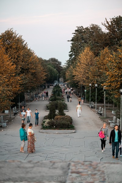 Senās uguns nakts ietvaros sveču un ugunskura gaismā Liepājas pludmalē noslēdzās jau devītais festivāls Senās uguns nakts ietvaros sveču un ugunskura gaismā Liepājas pludmalē noslēdzās jau devītais festivāls