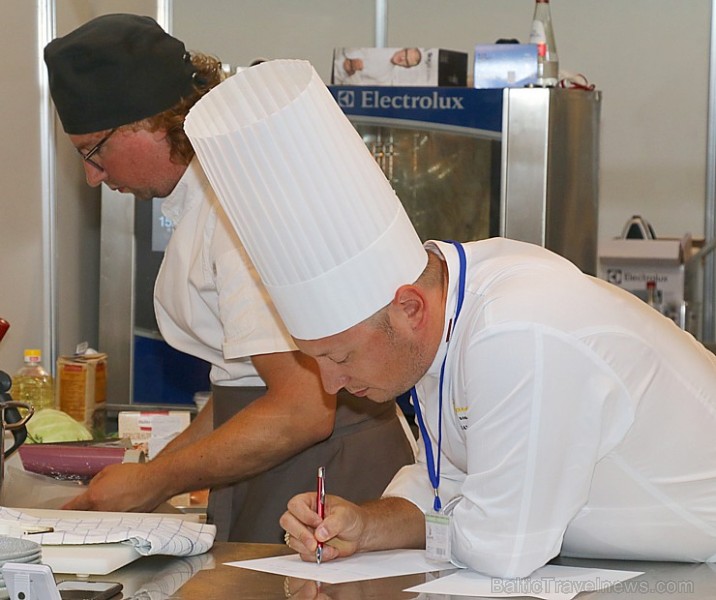 Latvijas populārākie šefpavāri izstādē «Riga Food 2019» cīnās par Latvijas labākā meistarpavāra titulu Latvijas populārākie šefpavāri izstādē «Riga Food 2019» cīnās par Latvijas labākā meistarpavāra titulu 264429