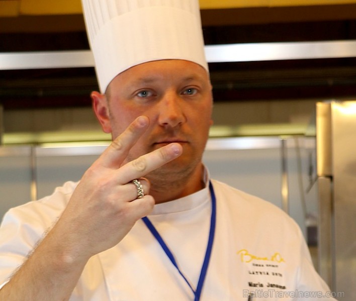 Latvijas populārākie šefpavāri izstādē «Riga Food 2019» cīnās par Latvijas labākā meistarpavāra titulu Latvijas populārākie šefpavāri izstādē «Riga Food 2019» cīnās par Latvijas labākā meistarpavāra titulu 264463
