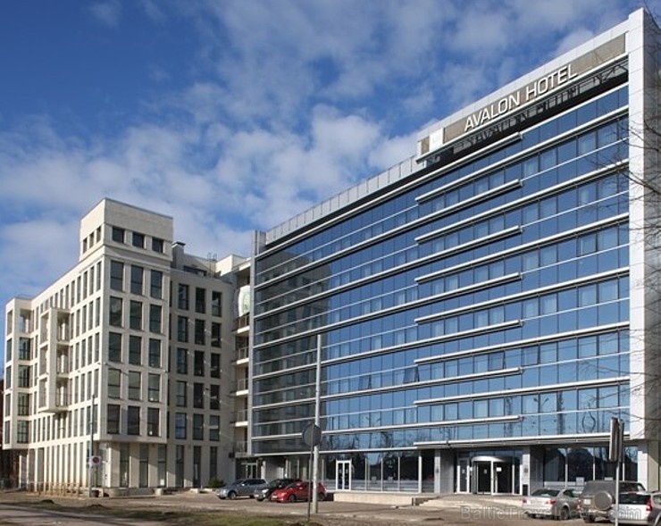 Travelnews.lv iepazīst «Avalon Hotel & Conferences» viesnīcas jaunumus un haizivs cepeti restorānā Travelnews.lv iepazīst «Avalon Hotel & Conferences» viesnīcas jaunumus un haizivs cepeti restorānā 265108
