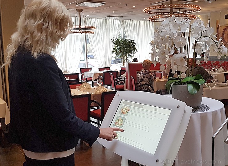 Travelnews.lv iepazīst «Avalon Hotel & Conferences» viesnīcas jaunumus un haizivs cepeti restorānā Travelnews.lv iepazīst «Avalon Hotel & Conferences» viesnīcas jaunumus un haizivs cepeti restorānā 265109