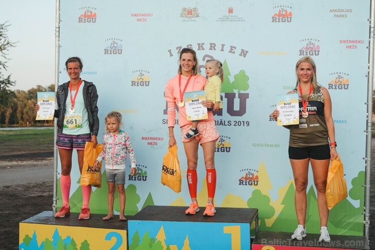 Pozitīvā, sportiskā un jautrā gaisotnē, pulcējot vairāk kā pus tūkstoti dalībnieku, noslēdzās skriešanas seriāla Pozitīvā, sportiskā un jautrā gaisotnē, pulcējot vairāk kā pus tūkstoti dalībnieku, noslēdzās skriešanas seriāla
