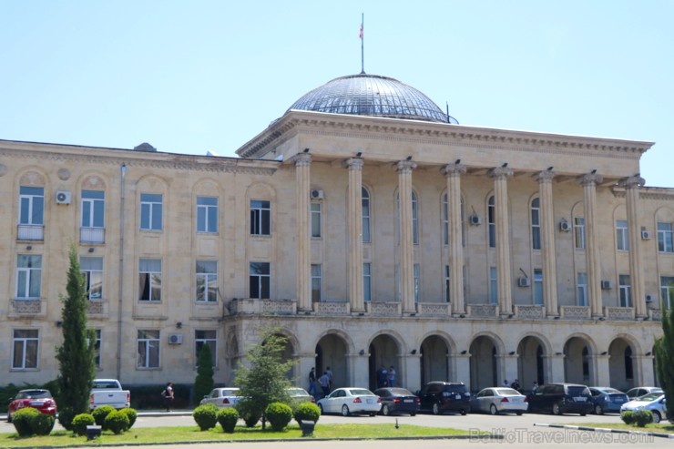 Travelnews.lv uz īsu mirkli apmeklē Stalina dzimto pilsētu Gori Gruzijā. Atbalsta: Georgia.Travel Travelnews.lv uz īsu mirkli apmeklē Stalina dzimto pilsētu Gori Gruzijā. Atbalsta: Georgia.Travel 265516