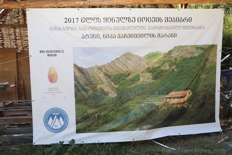 Travelnews.lv nakšņo bijušā kultūras ministra Nika Vacheishvili viesu namā, izbauda mājas vīnu un virtuvi. Atbalsta: Georgia.Travel Travelnews.lv nakšņo bijušā kultūras ministra Nika Vacheishvili viesu namā, izbauda mājas vīnu un virtuvi. Atbalsta: Georgia.Travel 265744