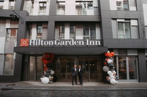 Latvijā atklāj pirmo «Hilton» zīmola tīkla viesnīcu «Hilton Garden Inn Riga Old Town»