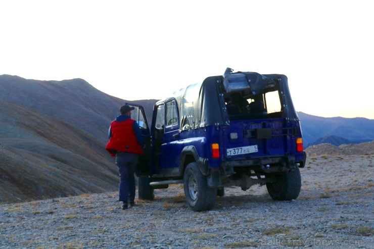 Travelnews.lv ar apvidus spēkratu «UAZ» dodas Kaukāza kalnu bezceļos. Atbalsta: Magtur 266694