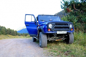 Travelnews.lv ar apvidus spēkratu «UAZ» dodas Kaukāza kalnu bezceļos