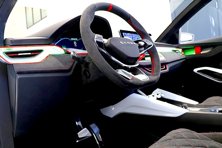 «Green Motors» divas dienas publikai prezentē jaunā koncepta auto «Škoda Vision RS» 267003