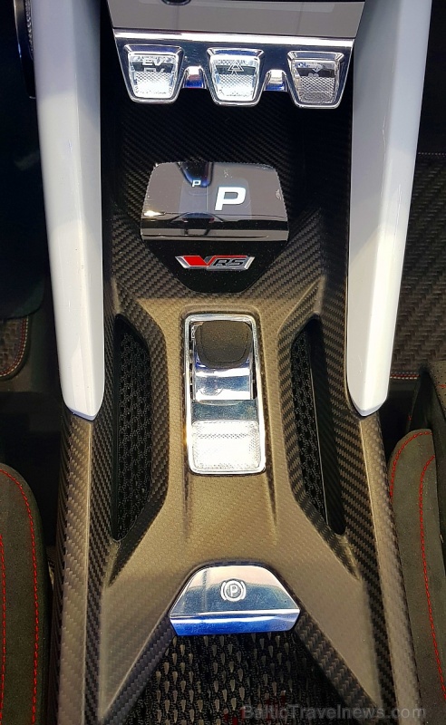 «Green Motors» divas dienas publikai prezentē jaunā koncepta auto «Škoda Vision RS» 267008