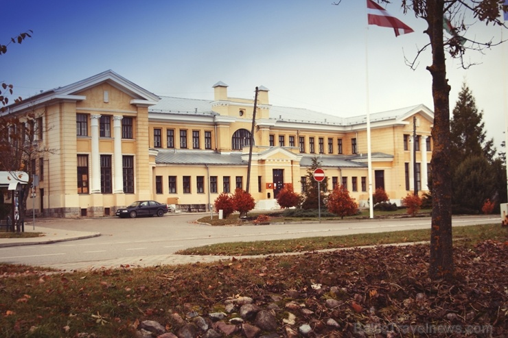 Gulbenē un tās apkārtnē rudens krāšņi izrotājis dabu, ļaujot ikvienam izbaudīt pasakainas ainavas Gulbenē un tās apkārtnē rudens krāšņi izrotājis dabu, ļaujot ikvienam izbaudīt pasakainas ainavas 267689
