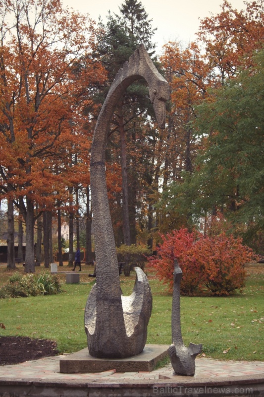 Gulbenē un tās apkārtnē rudens krāšņi izrotājis dabu, ļaujot ikvienam izbaudīt pasakainas ainavas Gulbenē un tās apkārtnē rudens krāšņi izrotājis dabu, ļaujot ikvienam izbaudīt pasakainas ainavas 267690