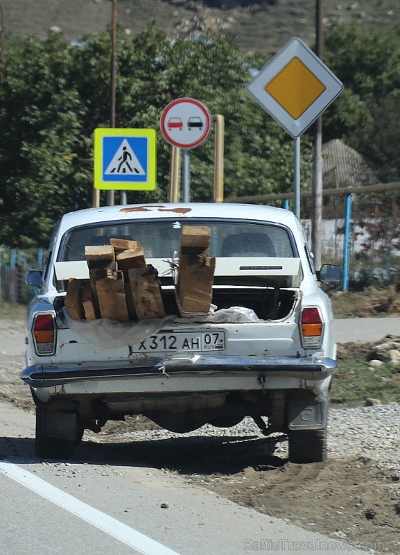 Travelnews.lv ceļo ar auto no Terskola Elbrusa piekājē uz Miņeraļnije Vodi. Atbalsta: Magtur 268252