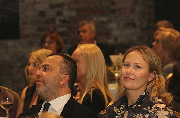 Travelnews.lv piedāvā dažus fotomirkļus no Latvijas populārākā šefpavāra Mārtiņa Rītiņa jubilejas Travelnews.lv piedāvā dažus fotomirkļus no Latvijas populārākā šefpavāra Mārtiņa Rītiņa jubilejas 268666