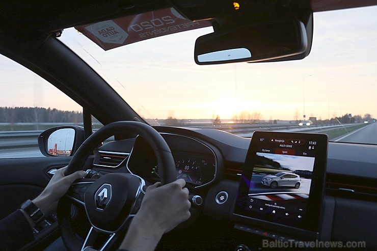 Travelnews.lv apceļo Latviju ar jauno piektās paaudzes «Renault Clio TCe 130» 268787