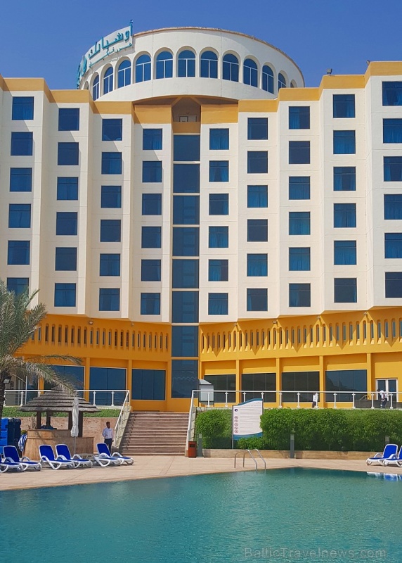 AAE viesnīca «Oceanic Khorfakkan Resort & Spa» Omānas jūras līča piekrastē. Atbalsta: VisitSharjah.com un Novatours.lv AAE viesnīca «Oceanic Khorfakkan Resort & Spa» Omānas jūras līča piekrastē. Atbalsta: VisitSharjah.com un Novatours.lv 269169