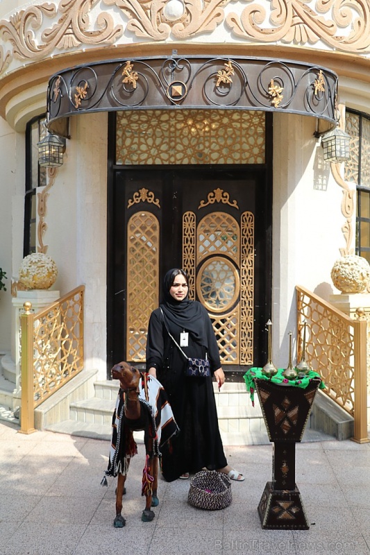 Travelnews.lv iepazīst turīgu arābu privātmāju Šārdžas emirātā. Atbalsta: VisitSharjah.com un Novatours.lv Travelnews.lv iepazīst turīgu arābu privātmāju Šārdžas emirātā. Atbalsta: VisitSharjah.com un Novatours.lv 269278