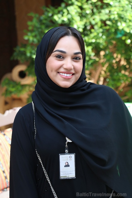 Travelnews.lv iepazīst turīgu arābu privātmāju Šārdžas emirātā. Atbalsta: VisitSharjah.com un Novatours.lv Travelnews.lv iepazīst turīgu arābu privātmāju Šārdžas emirātā. Atbalsta: VisitSharjah.com un Novatours.lv 269279