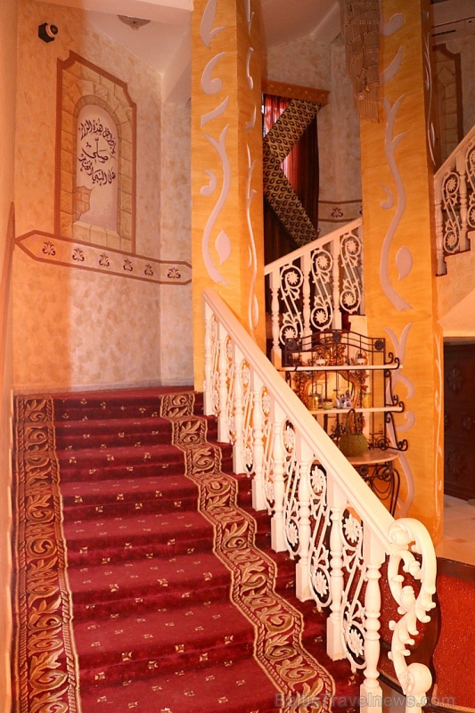 Travelnews.lv iepazīst turīgu arābu privātmāju Šārdžas emirātā. Atbalsta: VisitSharjah.com un Novatours.lv Travelnews.lv iepazīst turīgu arābu privātmāju Šārdžas emirātā. Atbalsta: VisitSharjah.com un Novatours.lv 269299