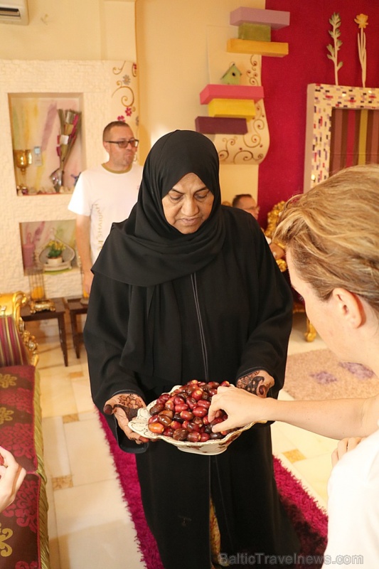 Travelnews.lv iepazīst turīgu arābu privātmāju Šārdžas emirātā. Atbalsta: VisitSharjah.com un Novatours.lv Travelnews.lv iepazīst turīgu arābu privātmāju Šārdžas emirātā. Atbalsta: VisitSharjah.com un Novatours.lv 269308