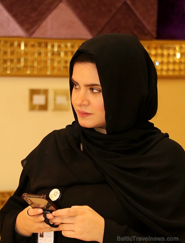 Travelnews.lv iepazīst turīgu arābu privātmāju Šārdžas emirātā. Atbalsta: VisitSharjah.com un Novatours.lv Travelnews.lv iepazīst turīgu arābu privātmāju Šārdžas emirātā. Atbalsta: VisitSharjah.com un Novatours.lv 269311