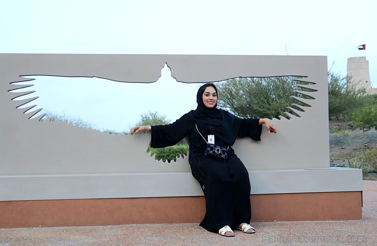 Travelnews.lv apmeklē plēsējputnu centru «Kalba Bird of Prey Centre» Šārdžas emirātā. Atbalsta: VisitSharjah.com un Novatours.lv Travelnews.lv apmeklē plēsējputnu centru «Kalba Bird of Prey Centre» Šārdžas emirātā. Atbalsta: VisitSharjah.com un Novatours.lv 269441