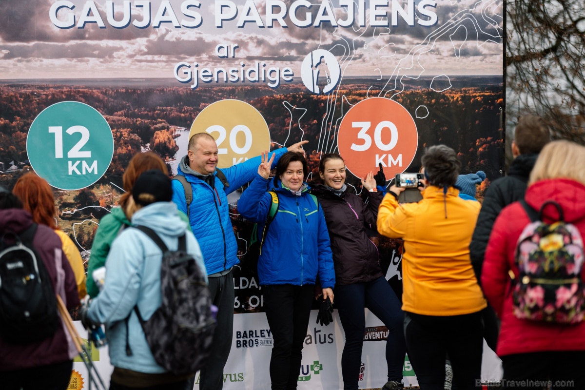 Spītējot drēgnajam un lietainajam laikam, Siguldas Spītējot drēgnajam un lietainajam laikam, Siguldas