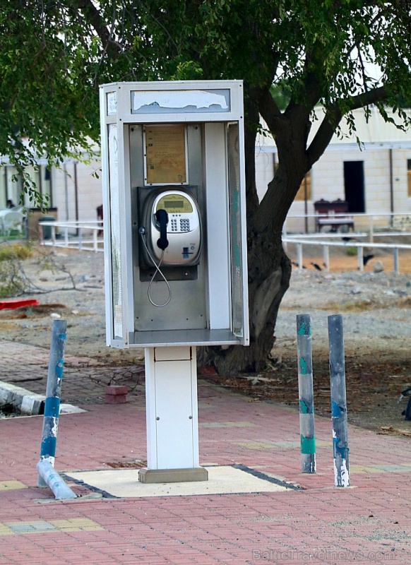 Travelnews.lv piedāvā fotomirkļus no ceļojuma autobusa loga Šārdžas emirātos. Atbalsta: VisitSharjah.com un Novatours.lv Travelnews.lv piedāvā fotomirkļus no ceļojuma autobusa loga Šārdžas emirātos. Atbalsta: VisitSharjah.com un Novatours.lv 269815