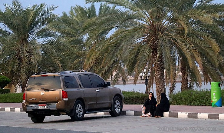 Travelnews.lv piedāvā fotomirkļus no ceļojuma autobusa loga Šārdžas emirātos. Atbalsta: VisitSharjah.com un Novatours.lv Travelnews.lv piedāvā fotomirkļus no ceļojuma autobusa loga Šārdžas emirātos. Atbalsta: VisitSharjah.com un Novatours.lv 269845