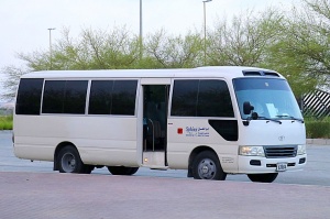 Travelnews.lv piedāvā fotomirkļus no ceļojuma autobusa loga Šārdžas emirātos