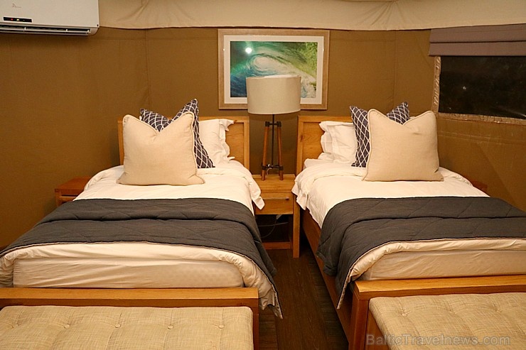 Travelnews.lv ar nakšņojumu iepazīst burvīgu vietu uz salas «Kingfisher Lodge». Atbalsta: VisitSharjah.com un Novatours.lv Travelnews.lv ar nakšņojumu iepazīst burvīgu vietu uz salas «Kingfisher Lodge». Atbalsta: VisitSharjah.com un Novatours.lv 269924