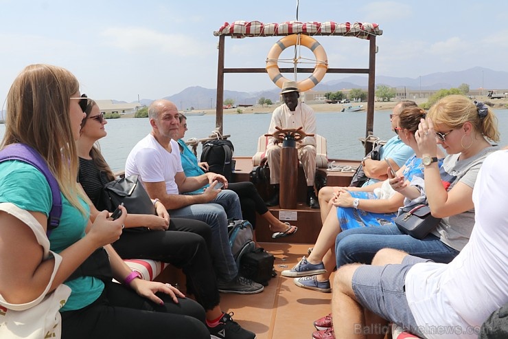 Travelnews.lv ar nakšņojumu iepazīst burvīgu vietu uz salas «Kingfisher Lodge». Atbalsta: VisitSharjah.com un Novatours.lv Travelnews.lv ar nakšņojumu iepazīst burvīgu vietu uz salas «Kingfisher Lodge». Atbalsta: VisitSharjah.com un Novatours.lv 269972