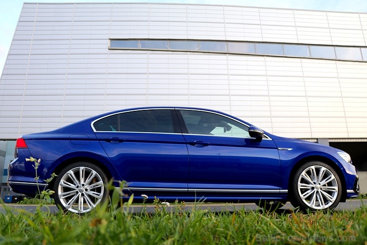 Travelnews.lv apceļo Pierīgas reģionu ar jauno «Volkswagen Passat Limo» «Volkswagen Passat Limo» Travelnews.lv apceļo Pierīgas reģionu ar jauno «Volkswagen Passat Limo» «Volkswagen Passat Limo» 269989