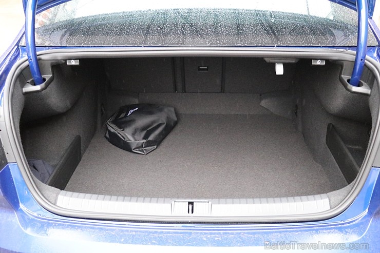 Travelnews.lv apceļo Pierīgas reģionu ar jauno «Volkswagen Passat Limo» «Volkswagen Passat Limo» Travelnews.lv apceļo Pierīgas reģionu ar jauno «Volkswagen Passat Limo» «Volkswagen Passat Limo» 269993