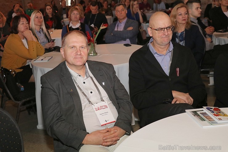 Rīgā 12.11.2019 pulcējas tūrisma profesionāļi uz Latvijas tūrisma forumu «Sadarboties, lai iedarbotos» Rīgā 12.11.2019 pulcējas tūrisma profesionāļi uz Latvijas tūrisma forumu «Sadarboties, lai iedarbotos» 270952