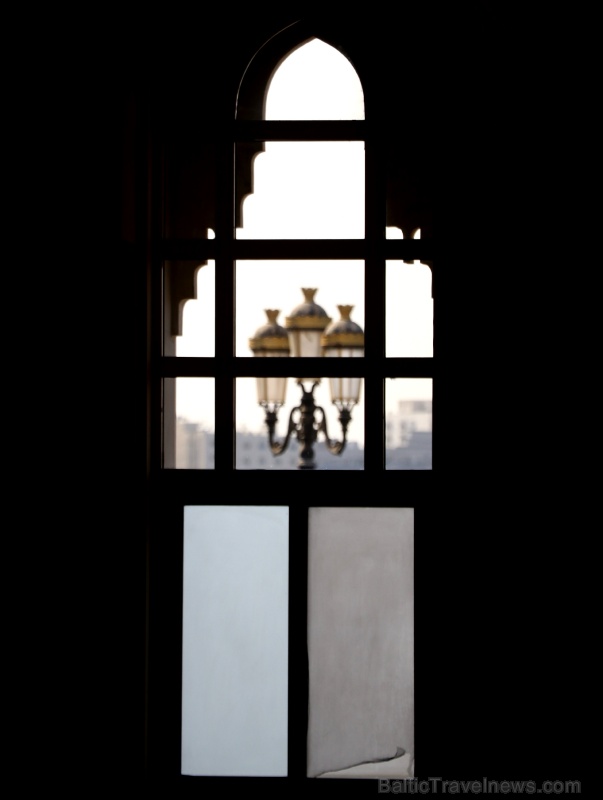 Travelnews.lv ekskursijas veidā apmeklē skaistu mošeju Šārdžas emirātā. Atbalsta: VisitSharjah.com un Novatours.lv Travelnews.lv ekskursijas veidā apmeklē skaistu mošeju Šārdžas emirātā. Atbalsta: VisitSharjah.com un Novatours.lv 271239