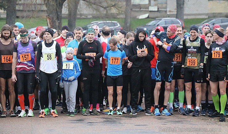 Par godu 18.novembrim notiek tradicionālais skrējiens «Rembates aplis 2019» 3 km un 10 km distancēs Par godu 18.novembrim notiek tradicionālais skrējiens «Rembates aplis 2019» 3 km un 10 km distancēs 271327