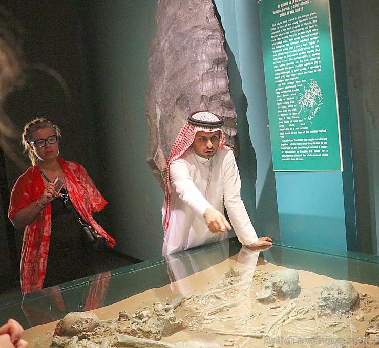 Travelnews.lv apmeklē Šārdžas arheoloģijas muzeju Apvienotajos Arābu Emirātos. Atbalsta: VisitSharjah.com un Novatours.lv Travelnews.lv apmeklē Šārdžas arheoloģijas muzeju Apvienotajos Arābu Emirātos. Atbalsta: VisitSharjah.com un Novatours.lv 271366