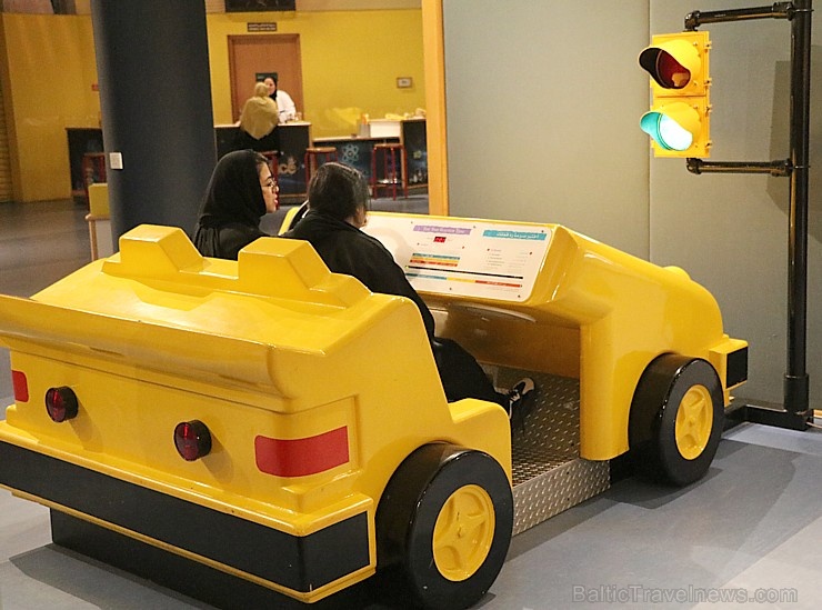 Travelnews.lv apmeklē ļoti atraktīvu un bērniem interesantu «Sharjah Science Museum». Atbalsta: VisitSharjah.com un Novatours.lv Travelnews.lv apmeklē ļoti atraktīvu un bērniem interesantu «Sharjah Science Museum». Atbalsta: VisitSharjah.com un Novatours.lv 271568