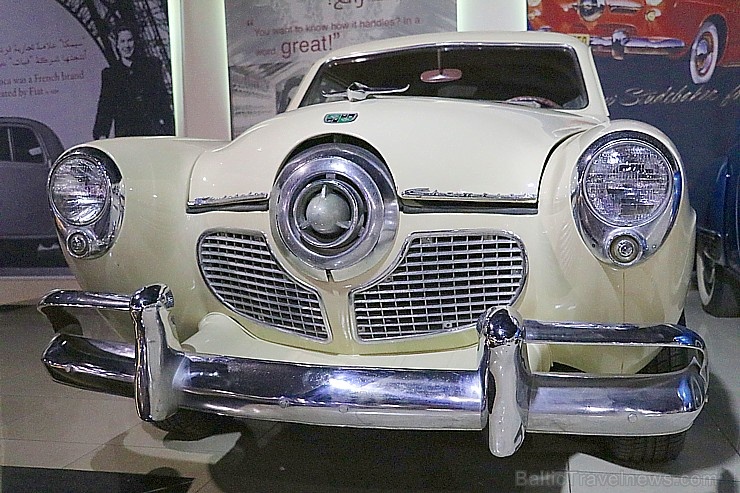 Travelnews.lv apmeklē automobiļu muzeju «Sharjah Classic Cars Museum». Atbalsta: VisitSharjah.com un Novatours.lv Travelnews.lv apmeklē automobiļu muzeju «Sharjah Classic Cars Museum». Atbalsta: VisitSharjah.com un Novatours.lv 271635