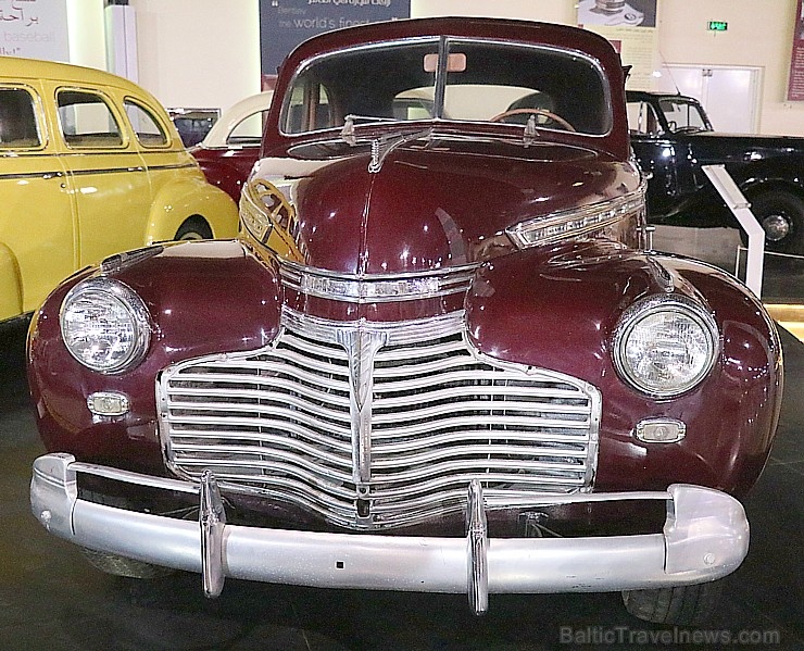 Travelnews.lv apmeklē automobiļu muzeju «Sharjah Classic Cars Museum». Atbalsta: VisitSharjah.com un Novatours.lv Travelnews.lv apmeklē automobiļu muzeju «Sharjah Classic Cars Museum». Atbalsta: VisitSharjah.com un Novatours.lv 271641