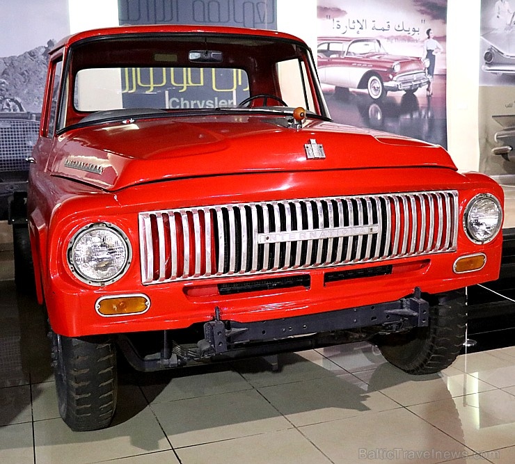 Travelnews.lv apmeklē automobiļu muzeju «Sharjah Classic Cars Museum». Atbalsta: VisitSharjah.com un Novatours.lv Travelnews.lv apmeklē automobiļu muzeju «Sharjah Classic Cars Museum». Atbalsta: VisitSharjah.com un Novatours.lv 271646