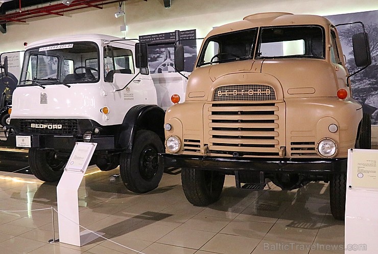 Travelnews.lv apmeklē automobiļu muzeju «Sharjah Classic Cars Museum». Atbalsta: VisitSharjah.com un Novatours.lv Travelnews.lv apmeklē automobiļu muzeju «Sharjah Classic Cars Museum». Atbalsta: VisitSharjah.com un Novatours.lv 271650