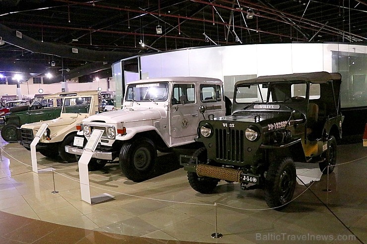 Travelnews.lv apmeklē automobiļu muzeju «Sharjah Classic Cars Museum». Atbalsta: VisitSharjah.com un Novatours.lv Travelnews.lv apmeklē automobiļu muzeju «Sharjah Classic Cars Museum». Atbalsta: VisitSharjah.com un Novatours.lv 271662